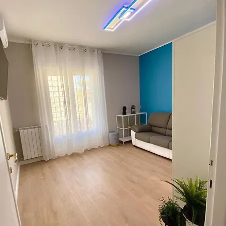 Capuanshome-intero *