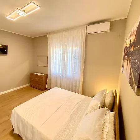 Capuanshome-intero * Roma