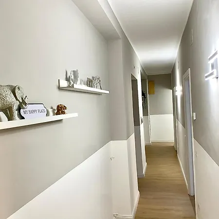 Capuanshome-intero * Rome